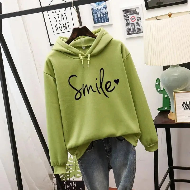 Dames Hoodie Met 'SMILE' Opdruk â€“ Comfort, Positiviteit & Casual Stijl