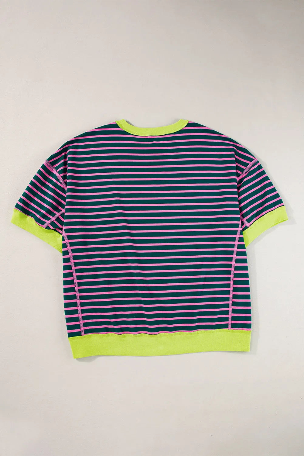 ISA | Gestreept Loose Fit T-Shirt Voor Dames Met Contrast Trim En Wijde Mouwen – Comfortabel, Casual, Stijlvol
