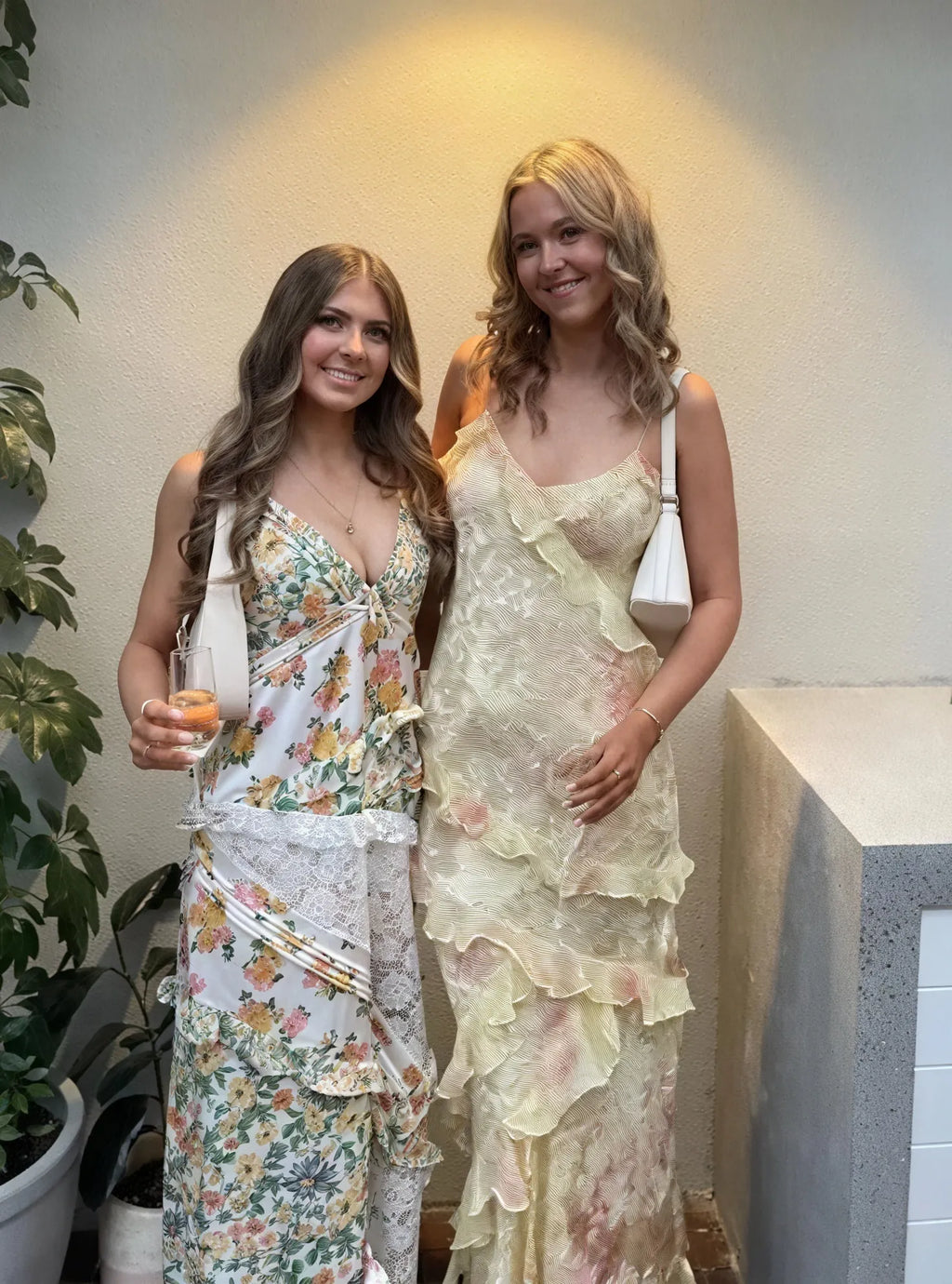 Fließendes Sommerkleid – Spaghettiträger & Rüschen