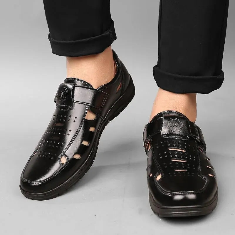 - Freizeitschuhe Aus Leder