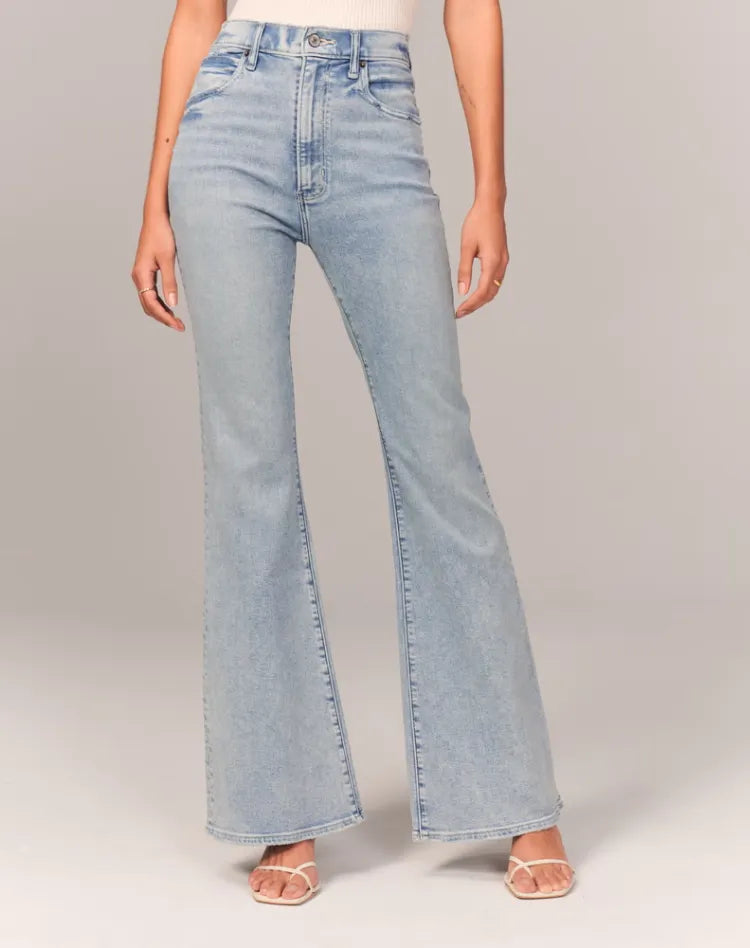 Fenna | Shaping Flared Jeans
