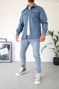 Herrenjacke mit Kragen und Knopfleiste