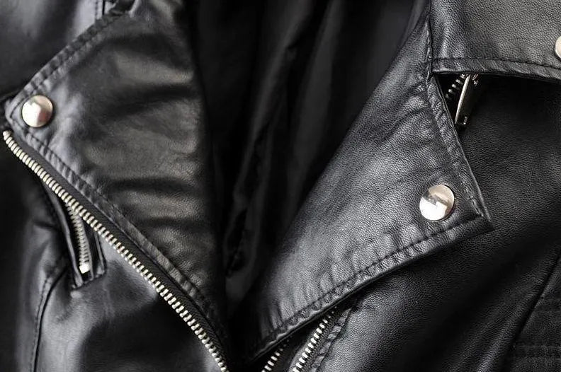 - Revers Reißverschluss Slim Fit Lederjacke