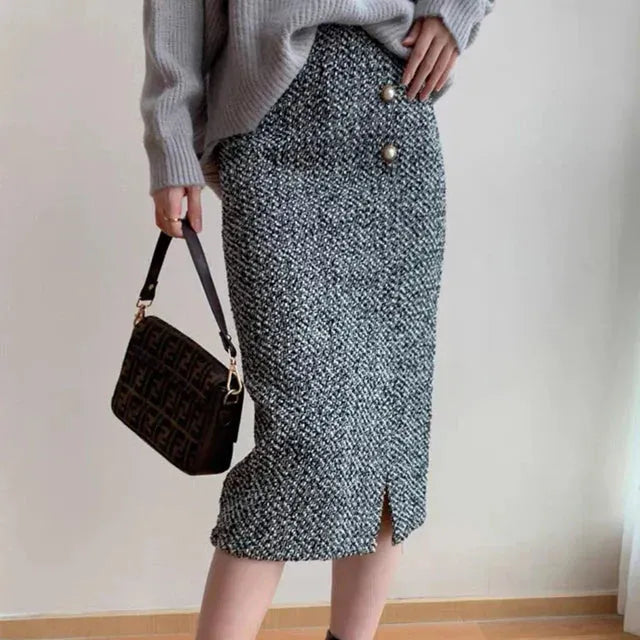 Women's Skirt with Elegant Fabric and Midi Length