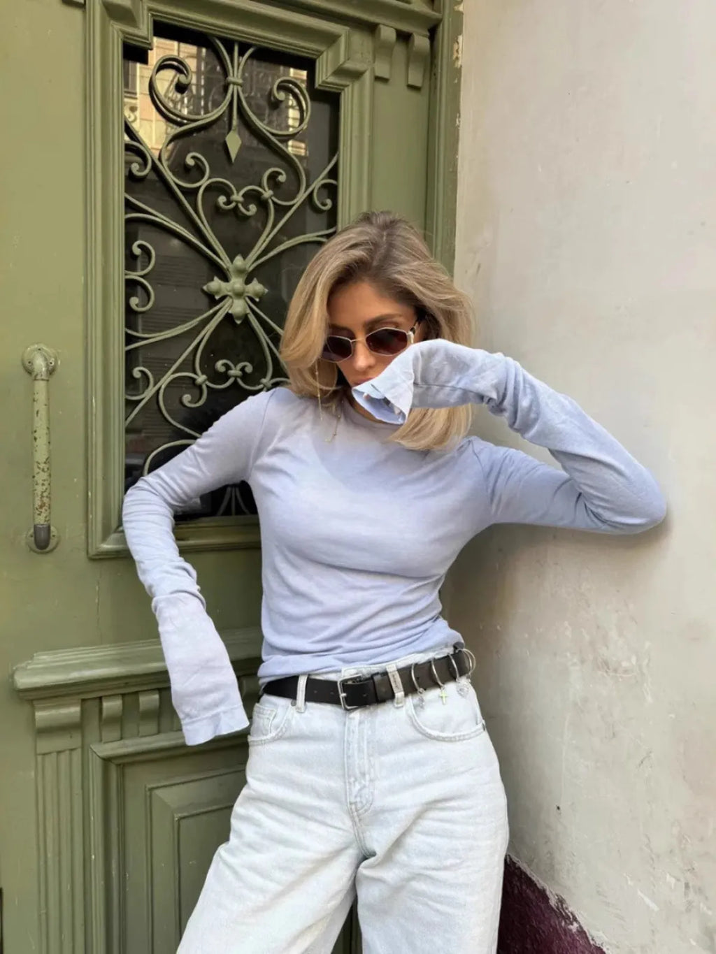 Schlichtes Langarmshirt – Minimalistischer Stil