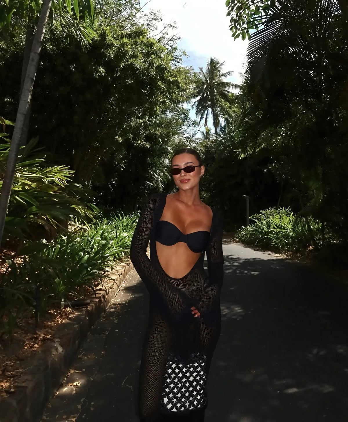 Transparentes Strick-Maxikleid – Langarm Design