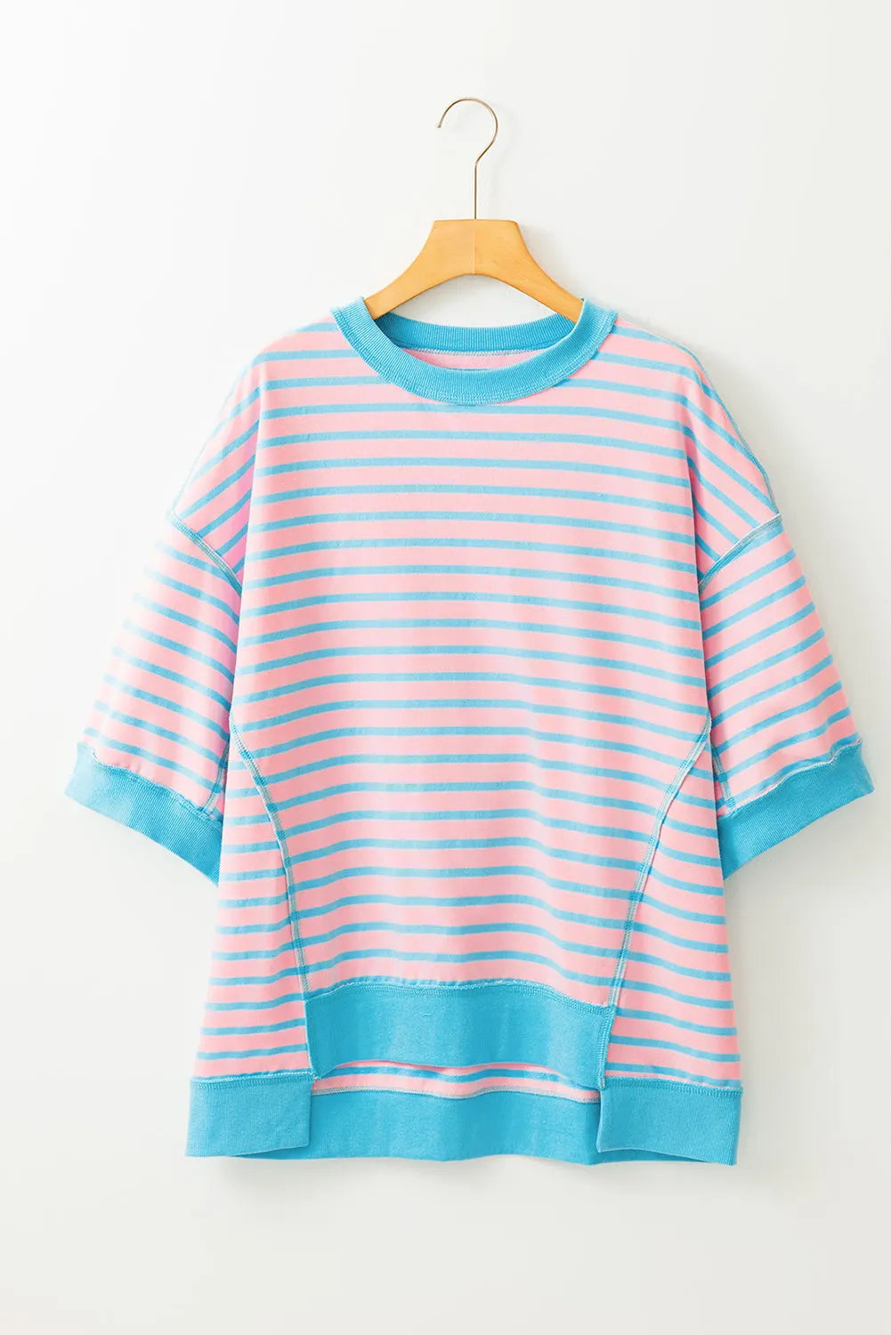 ISA | Gestreept Loose Fit T-Shirt Voor Dames Met Contrast Trim En Wijde Mouwen – Comfortabel, Casual, Stijlvol