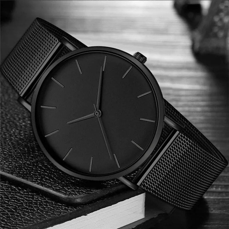Minimalistische Uhr für Herren