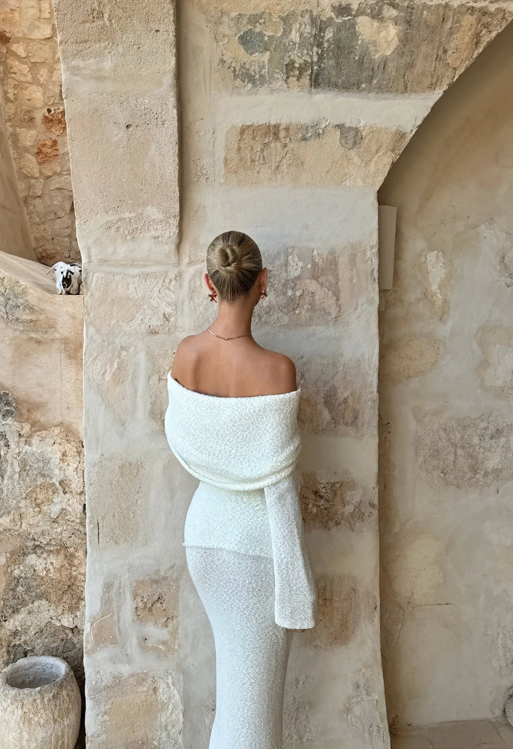 Off-Shoulder Rock-Set – Strukturiertes Design