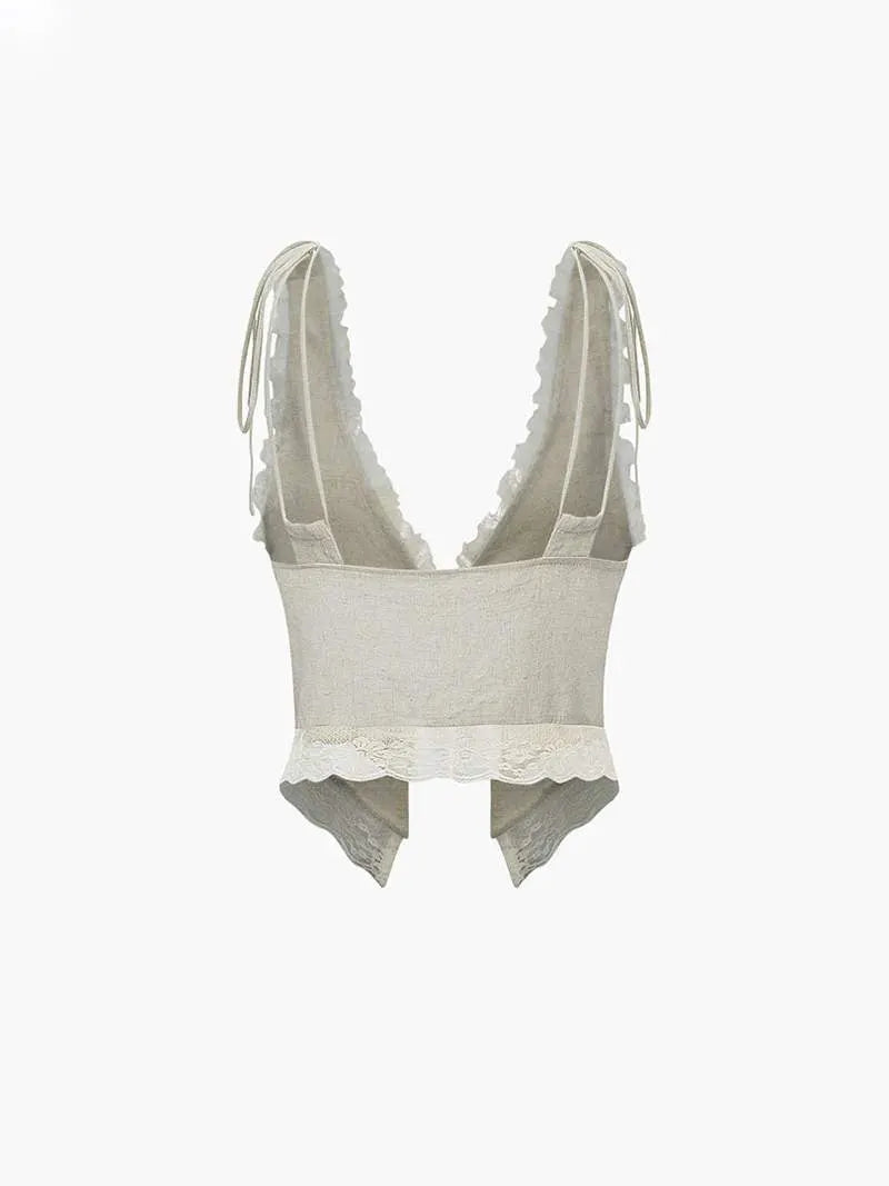 Zartes Top mit Spitze und Bindedetail
