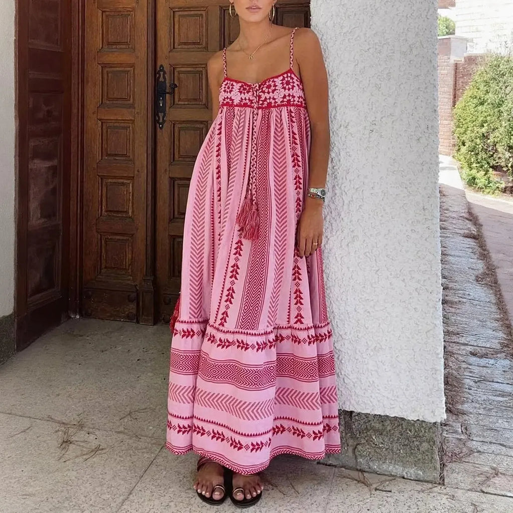 FlieÃŸendes Kleid mit Stickerei-Details