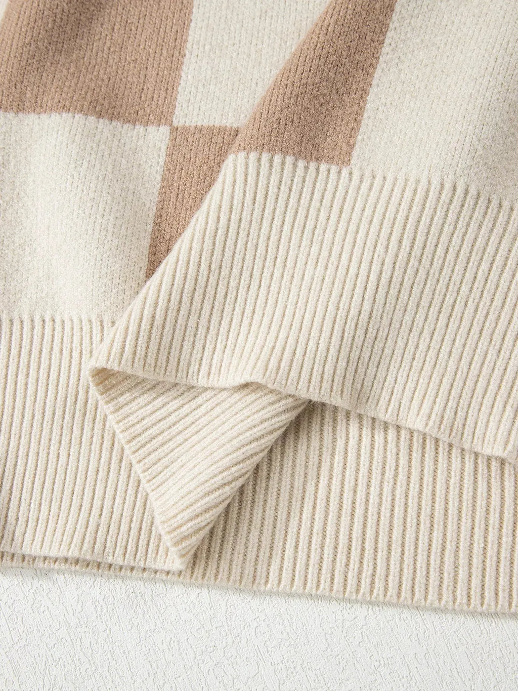 Checkered Pattern Ribbed Trim Knit Baggy Sweater