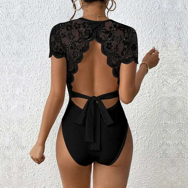 Damen rÃ¼ckenfreier Bodysuit mit Rundhalsausschnitt
