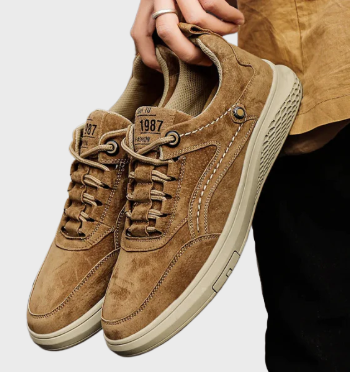 Strapazierfähige Sneakers aus Echtem Leder