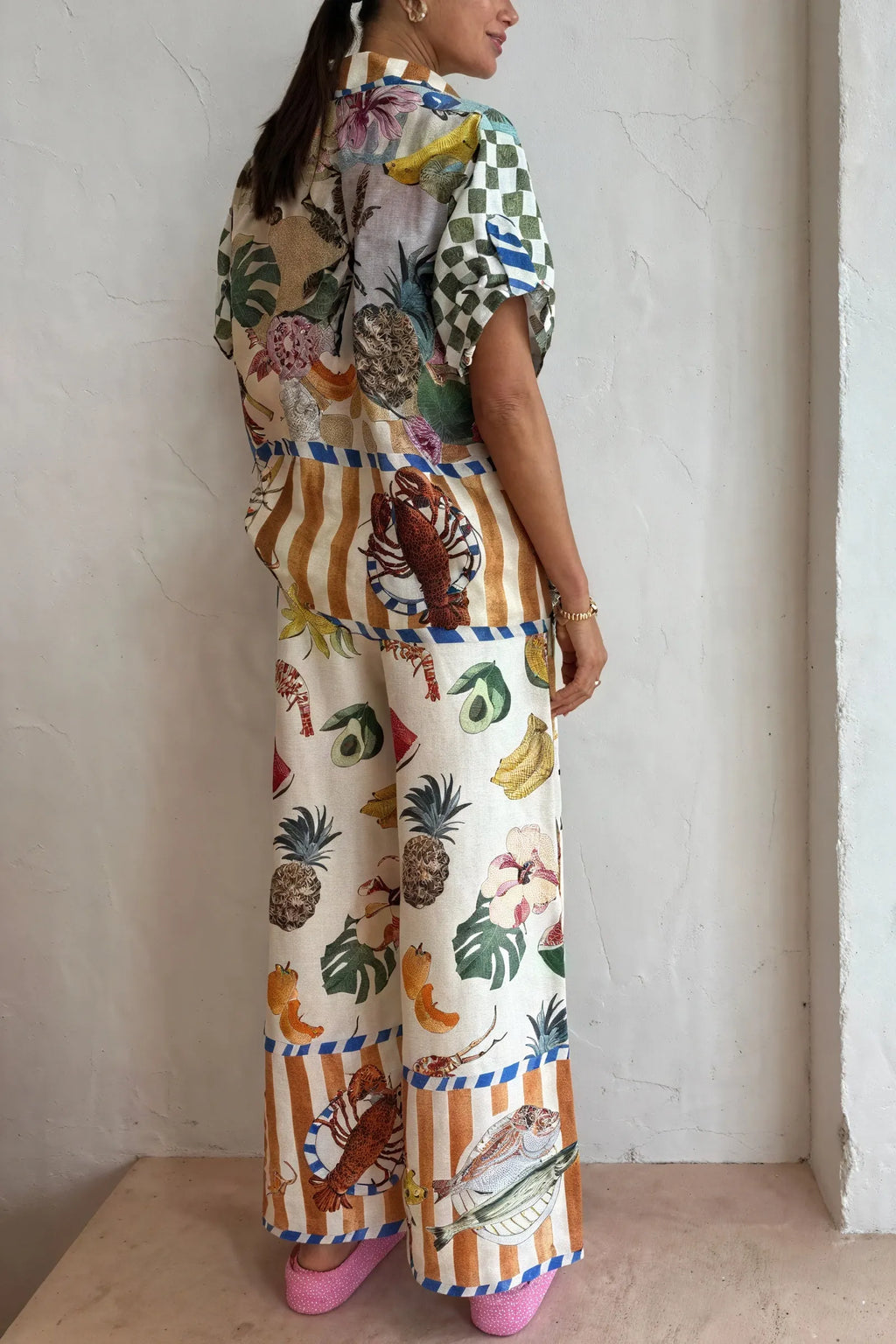 Tropischer Anzug mit Patchwork-Design