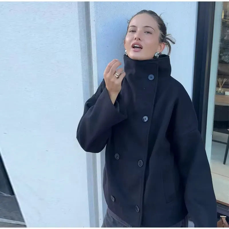 Urban Wool Coat | Luxe Wollen Korte Damesjas Met Knopen – Elegant, Warm & Perfect Voor Herfst & Winter