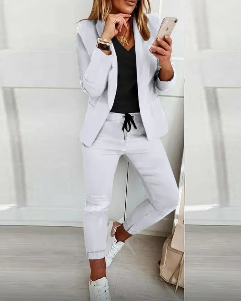 - Blazer und Hose als Set