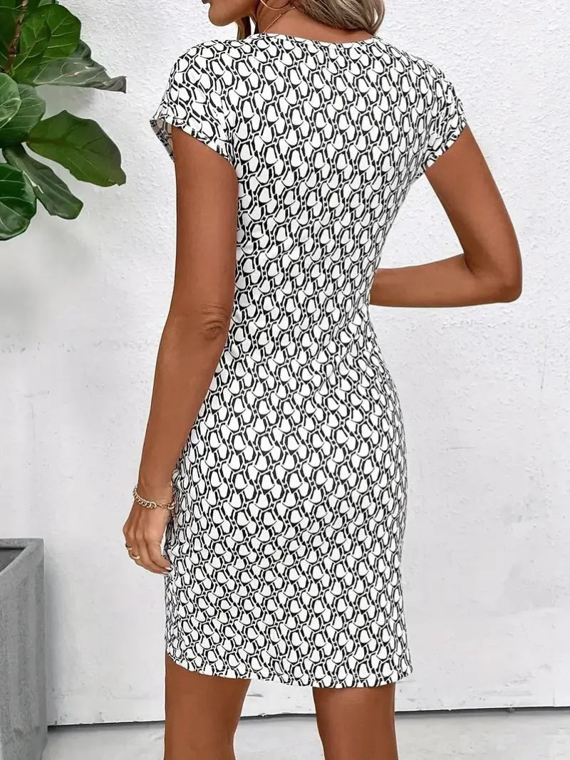 Figurbetontes Kleid mit Grafikmuster