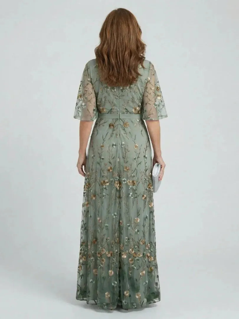 Selora | Halter Bloom Flow Maxi Dress