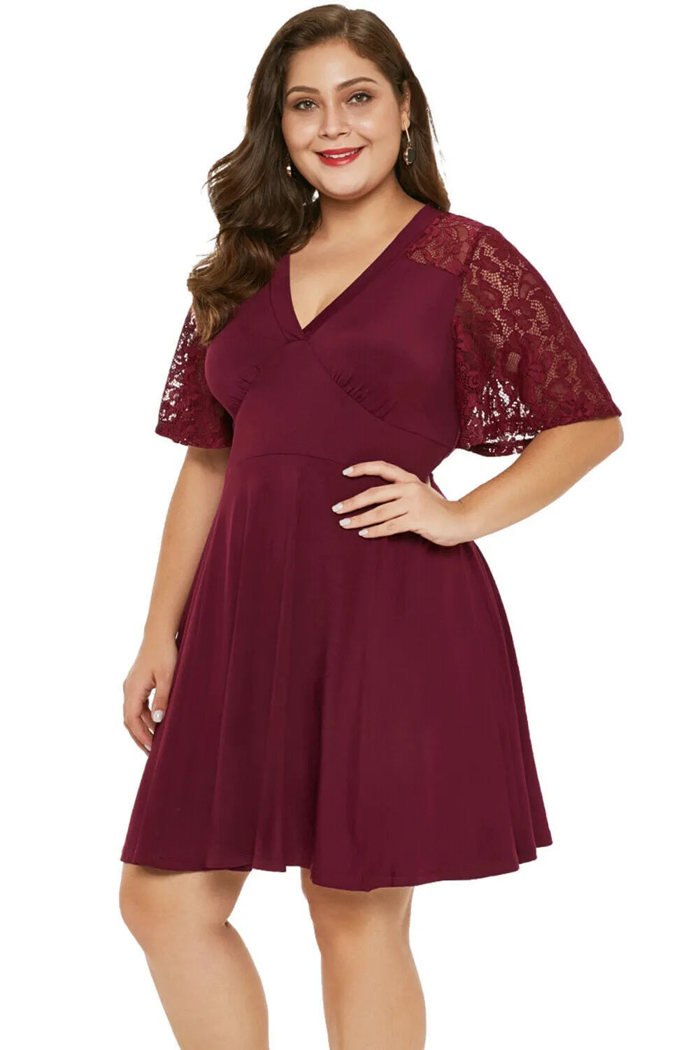 AusgehÃ¶hltes Spitzenkleid
