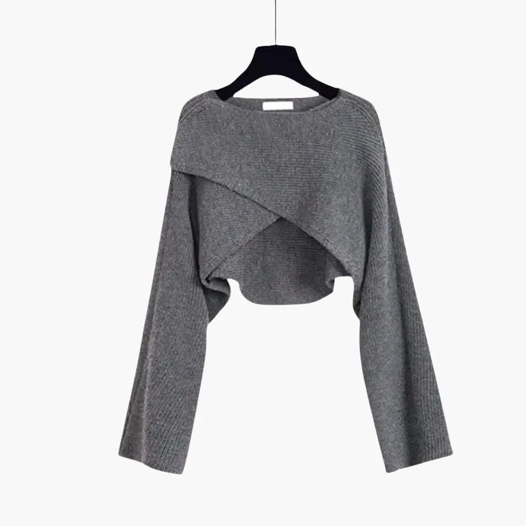 Womenâ€™s three-piece set with jacket and trousers