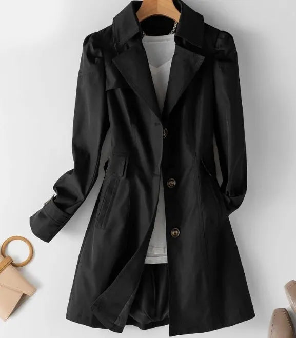 ELEGANTER UND LÃ„SSIGER WINDBREAKER