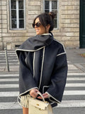 - Statement-Jacke mit Halstuch
