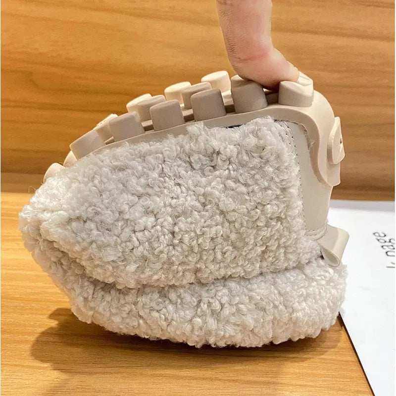 - PlÃ¼sch-Pantoffel-Schuhe