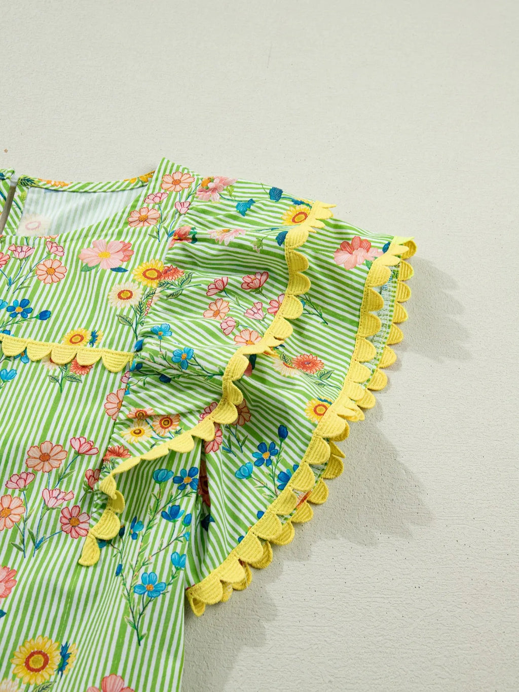 Stripe Floral Printed Scalloped Detail Ruffle Short Sleeve Blouse