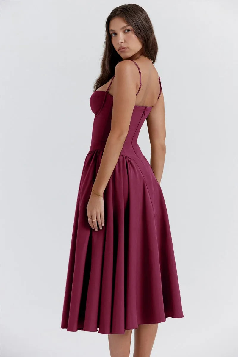 Midi-Kleid mit Spaghettiträgern & plissiertem Rock