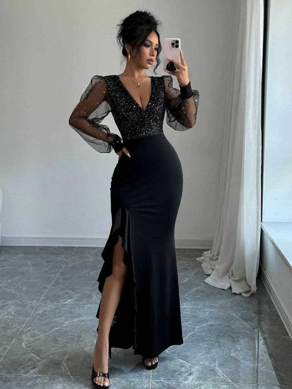 Robe longue col V Ã  sequins manches longues de soirÃ©e