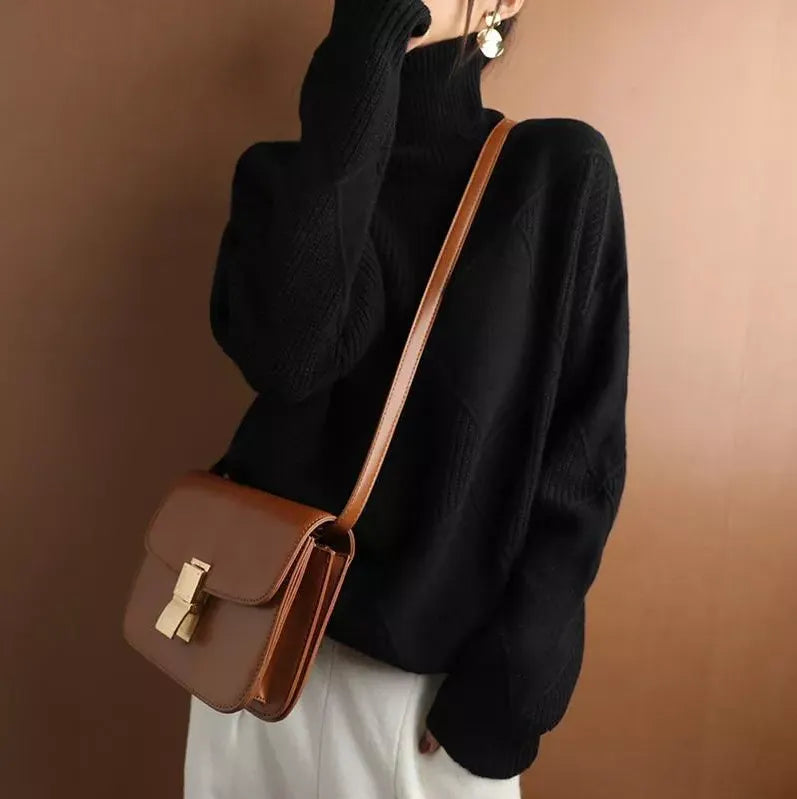Hannover - Lose Rollkragenpullover Strickjacke