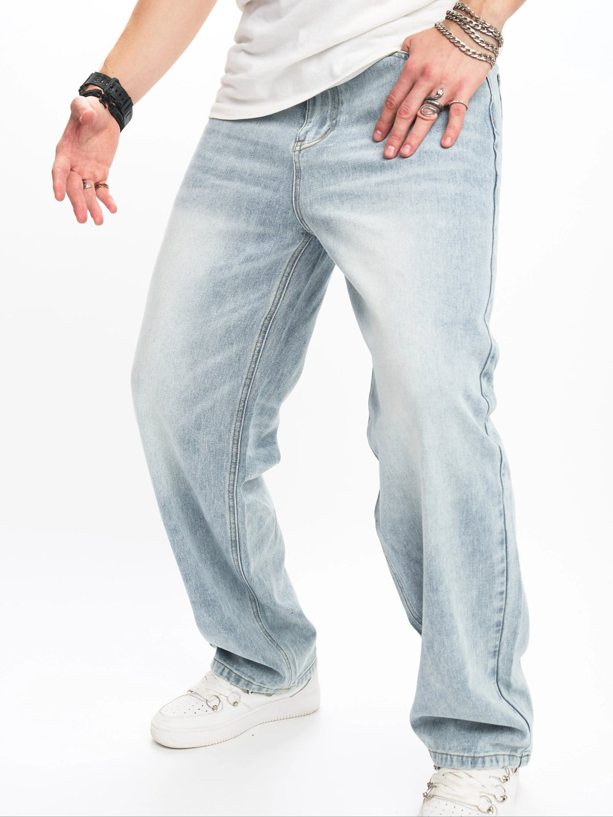 Bequeme Herrenjeans Mit Lockerer Passform