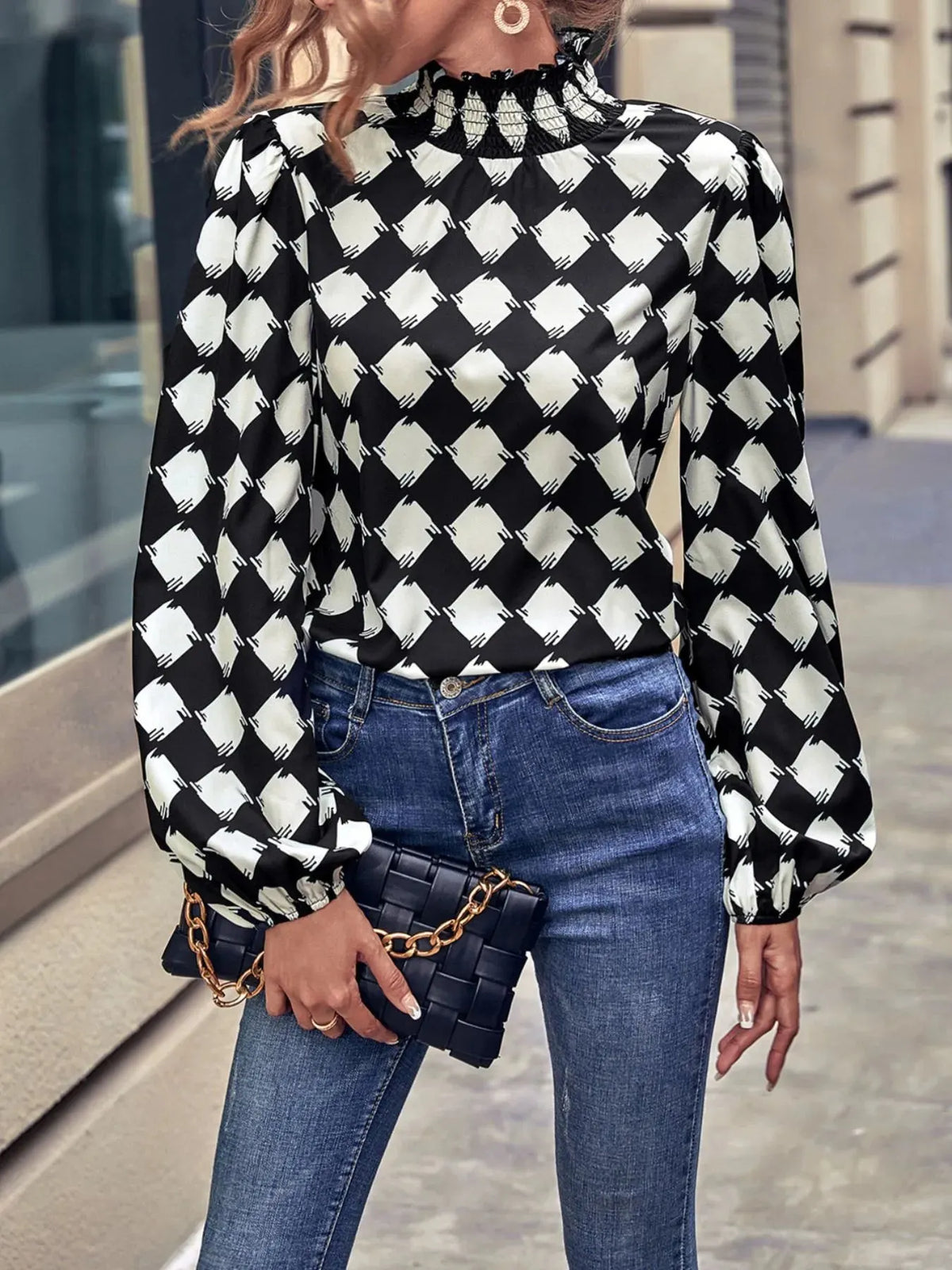Checkered Pattern Balloon Sleeve Blouse