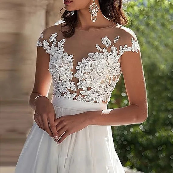 Damen Abendkleid aus Spitze mit floraler Verzierung, Beinschlitz und transparentem RÃ¼cken