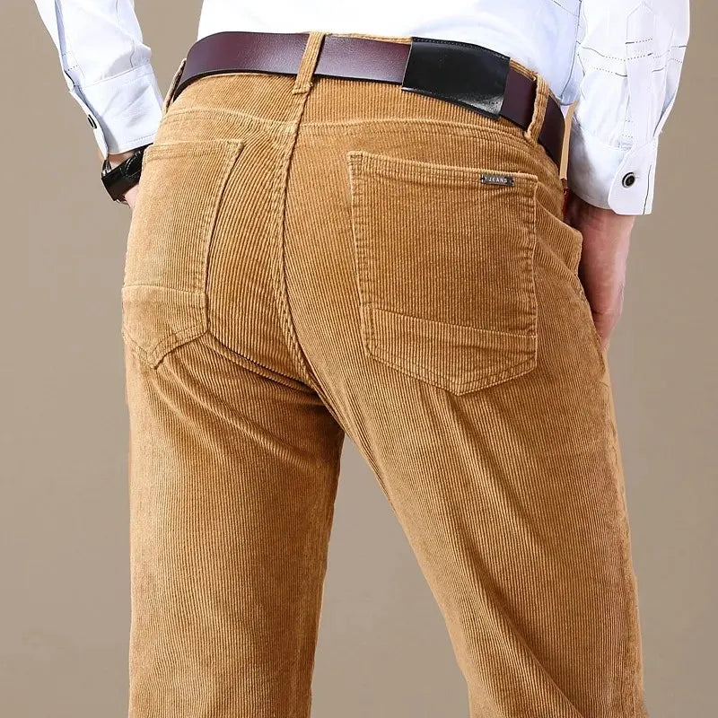 Kordhose mit geradem Schnitt fÃ¼r Herren