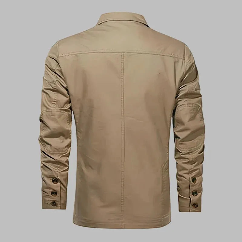 Herbstlicher Herrenblazer Mit Knöpfen
