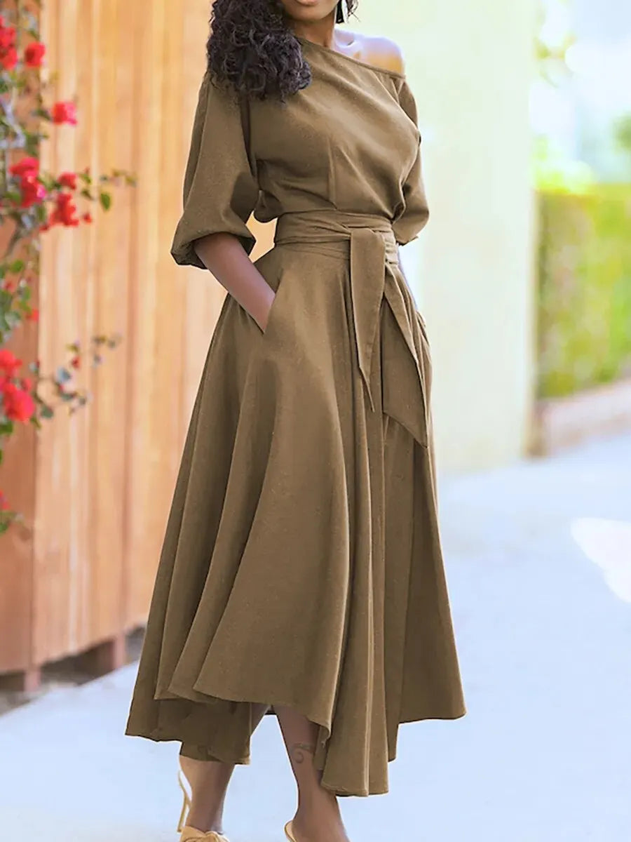 - Kleid mit Schnürung und Laternenärmeln