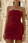 MALY | Strapless Mini Jurk met Rozen – Speels, Vrouwelijk en Zomers Elegant