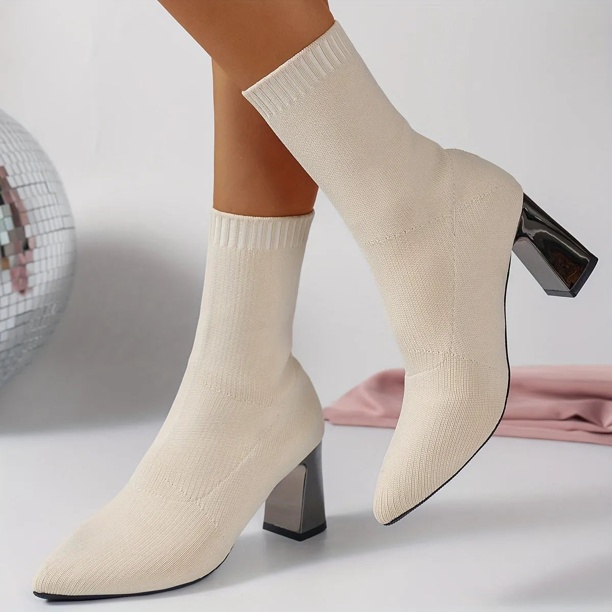 Elegante Strick-Ankle Boots mit Absatz