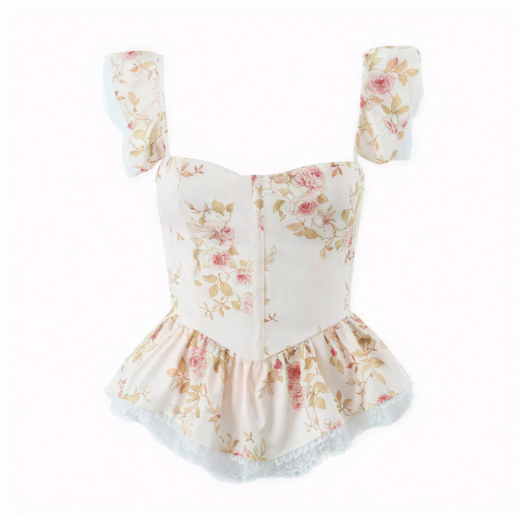 Romantisches Top mit floralem Muster