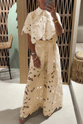Sommerliches Ensemble mit floralem Cut-Out-Design