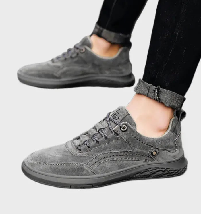 Strapazierfähige Sneakers aus Echtem Leder