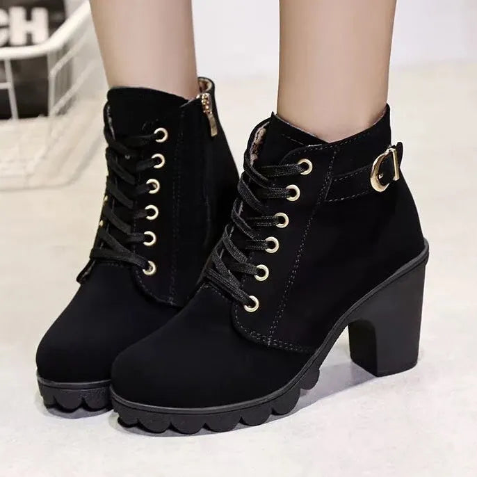 YUKI | Damen Winterstiefel - Elegant und Robust mit Blockabsatz