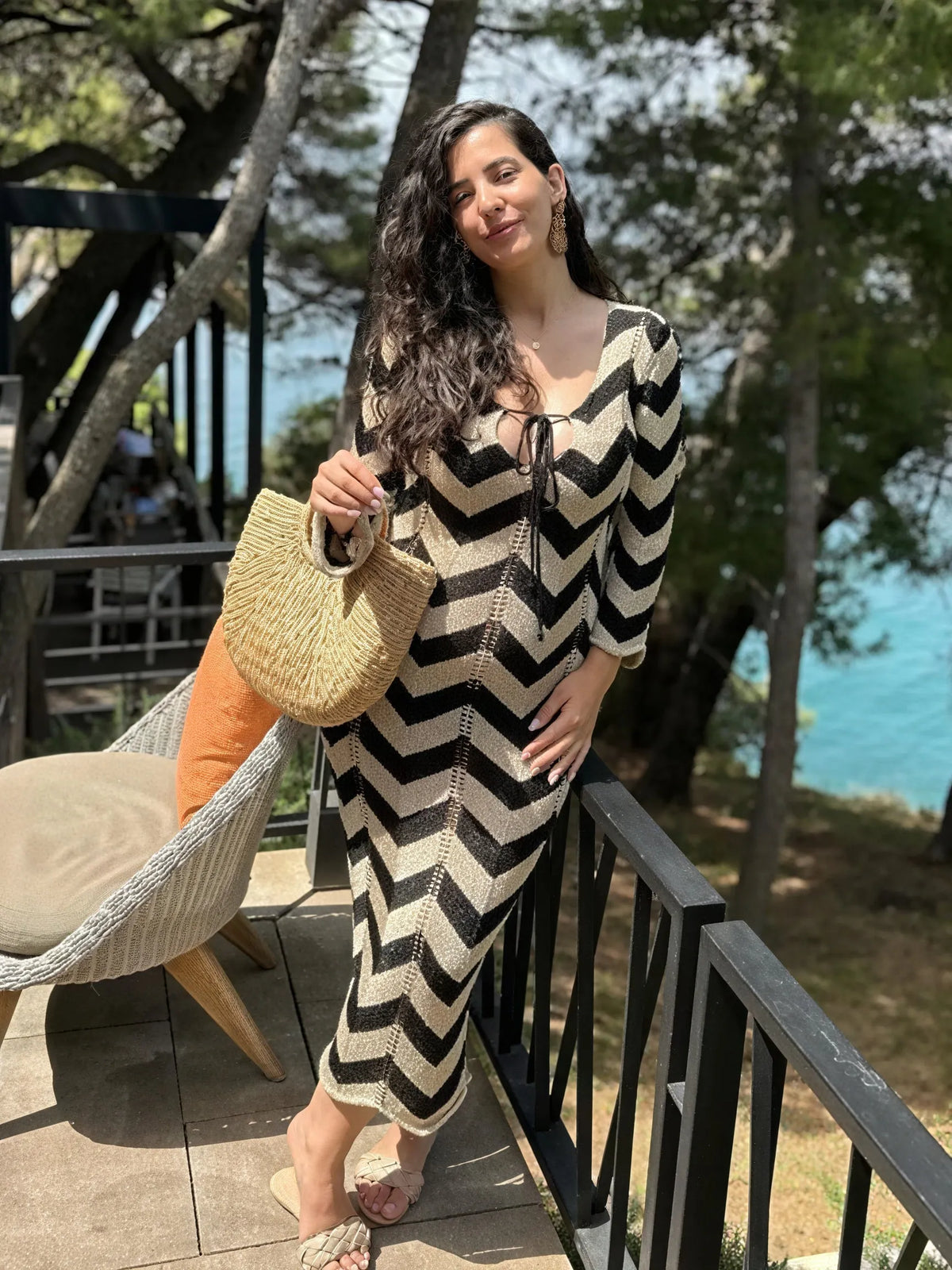 Strickkleid mit Chevron-Muster – Langarm