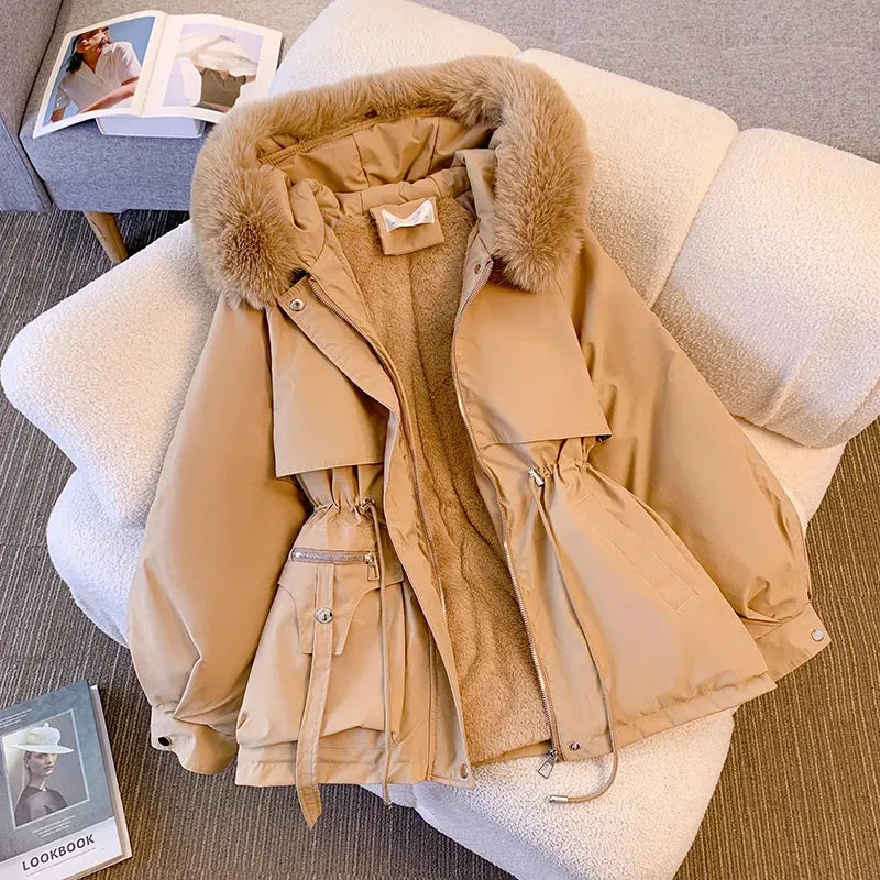 - Veruka- Luxuriöse Damenwinterjacke