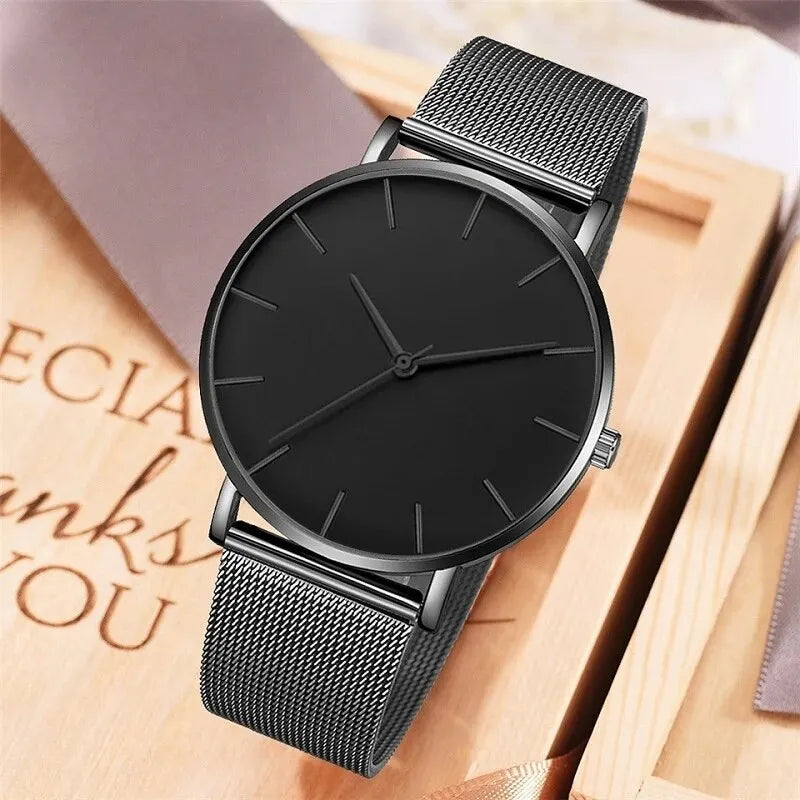 Minimalistische Uhr für Herren
