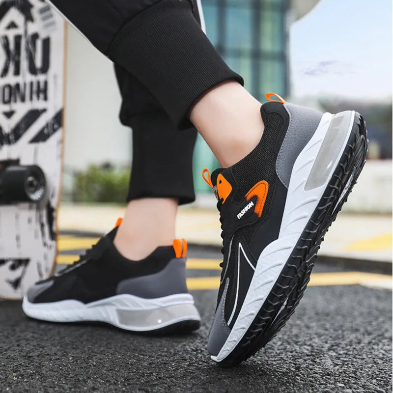 Atmungsaktive Herren Sneaker Mit Farbakzent