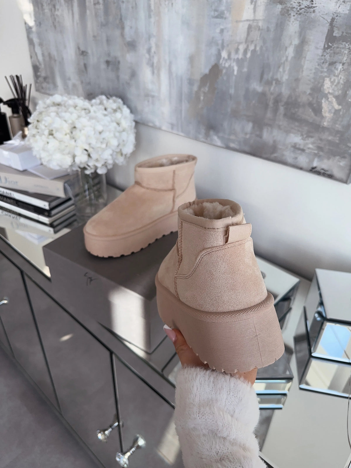 Beige Boots Dames – Warm, Gevoerd, Comfortabel & Modieus