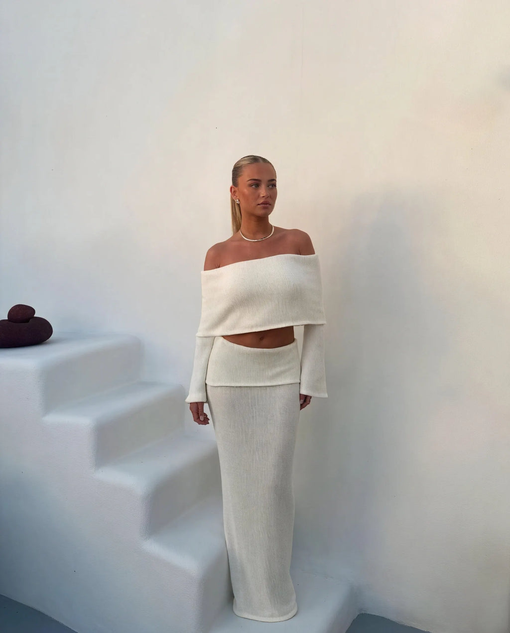 Off-Shoulder Rock-Set – Strukturiertes Design